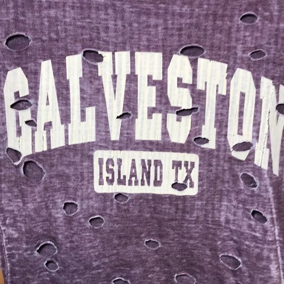 Galveston, TX Beach Shirt. Size Medium - Picture 3 of 4